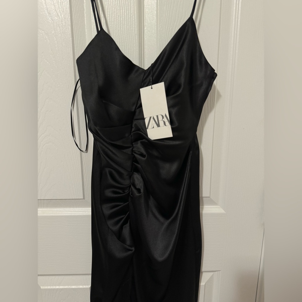 New with Tags Zara Black Midi Ruched Satin Dress with Slit Size XS - Picture 6 of 13
